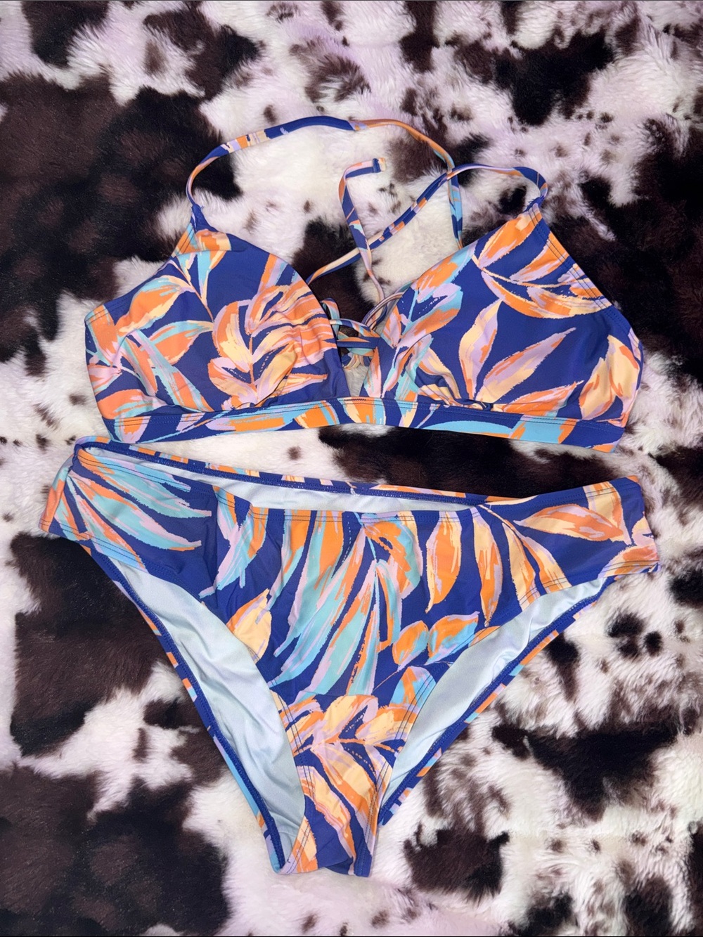 Cupshe Blue Tropical Leaf Print Bikini - Orange & Teal Accents